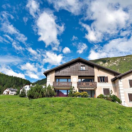 Ferienwohnung Chesa Panorama B - La Punt Exterior foto