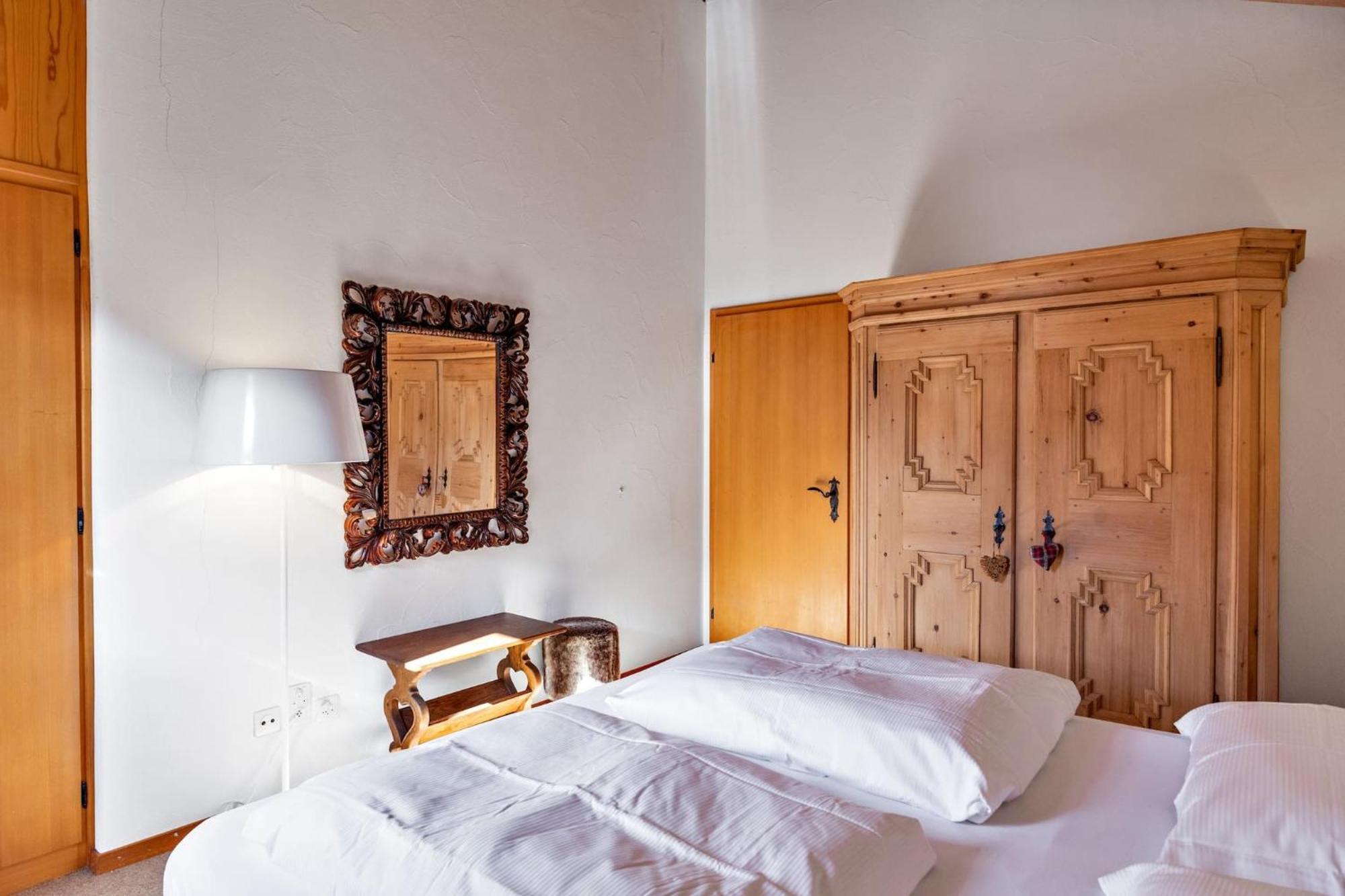 Ferienwohnung Chesa Panorama B - La Punt Exterior foto