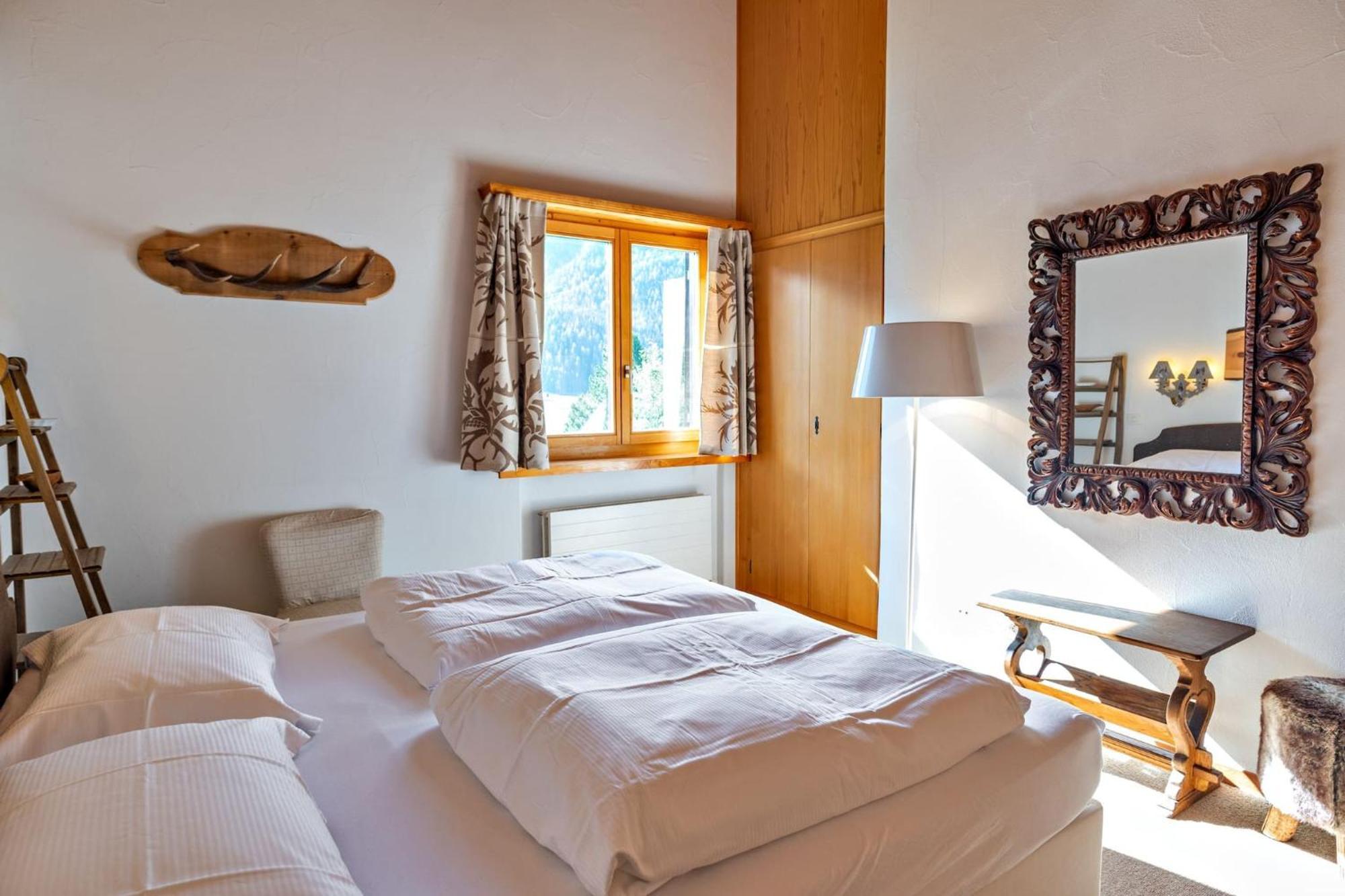 Ferienwohnung Chesa Panorama B - La Punt Exterior foto