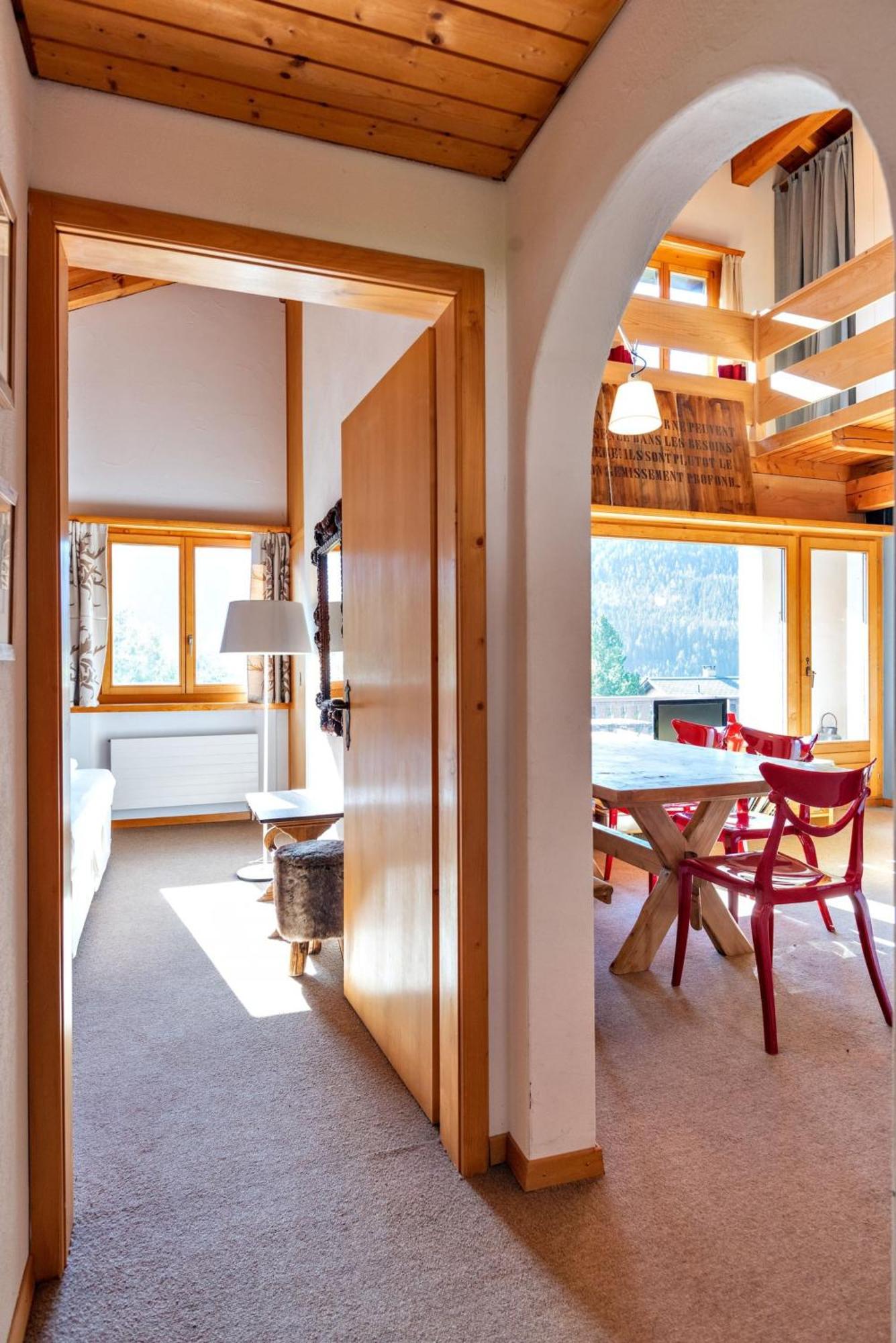 Ferienwohnung Chesa Panorama B - La Punt Exterior foto