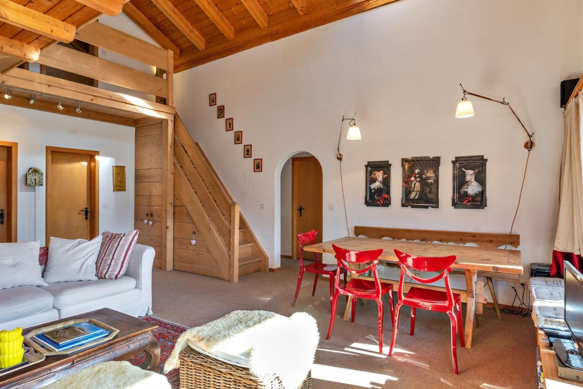 Ferienwohnung Chesa Panorama B - La Punt Exterior foto